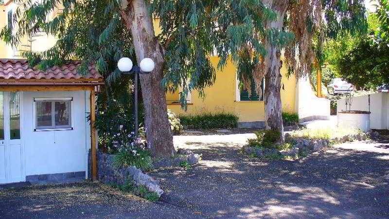 Hotel La Marticana Ísquia Exterior foto